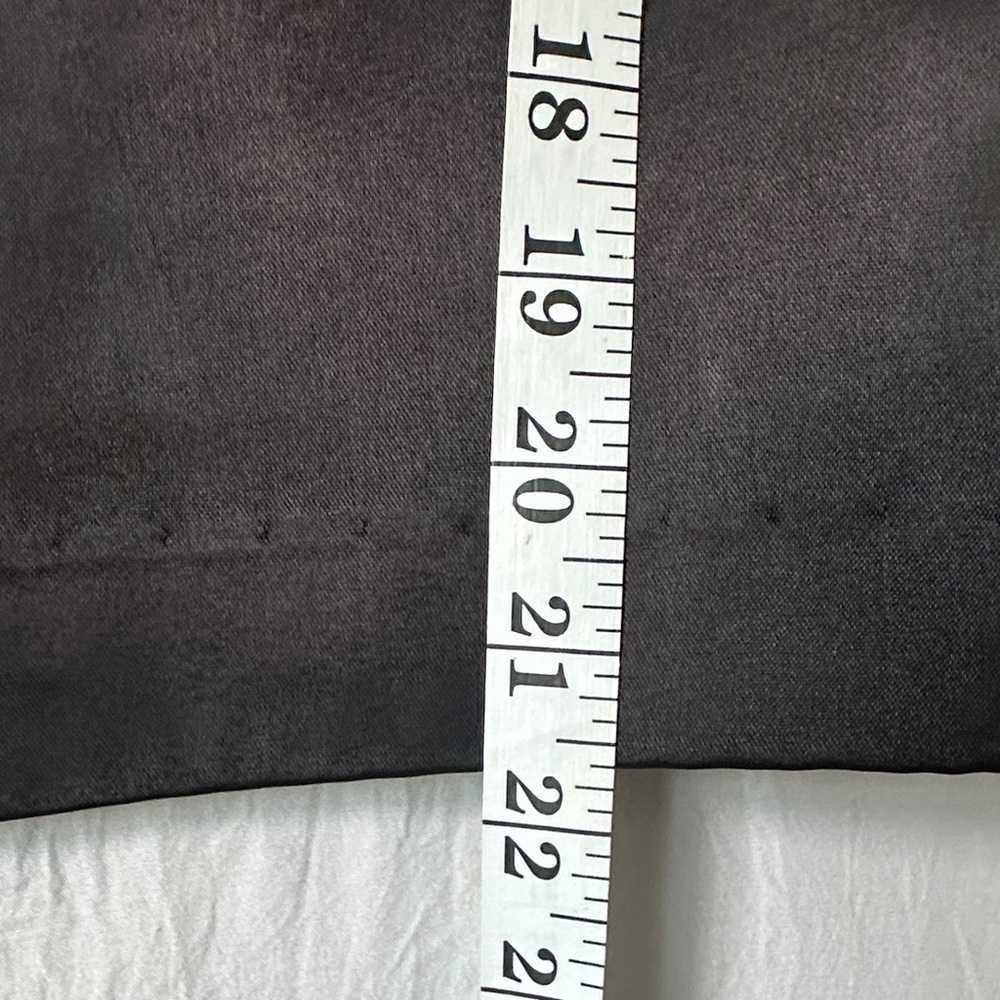 Saks Fifth Avenue Elegant Black Pencil Skirt - Picture 5 of 6